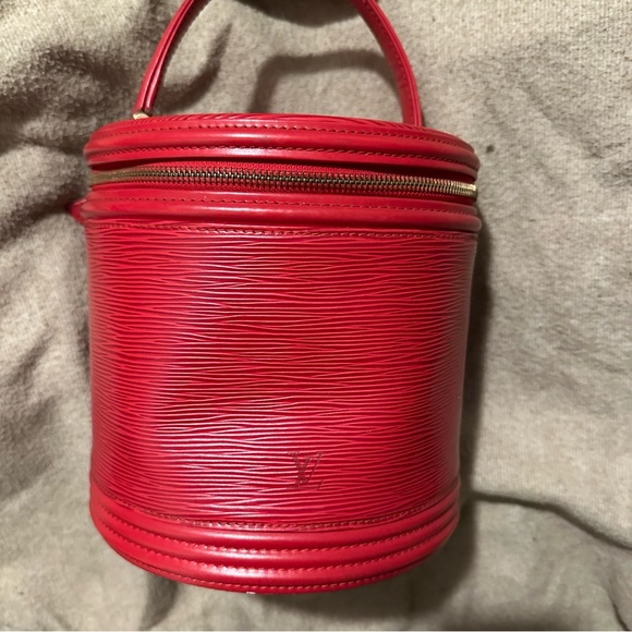 Louis Vuitton Red Epi Cannes Rouge Vanity PM - Picture 4 of 7